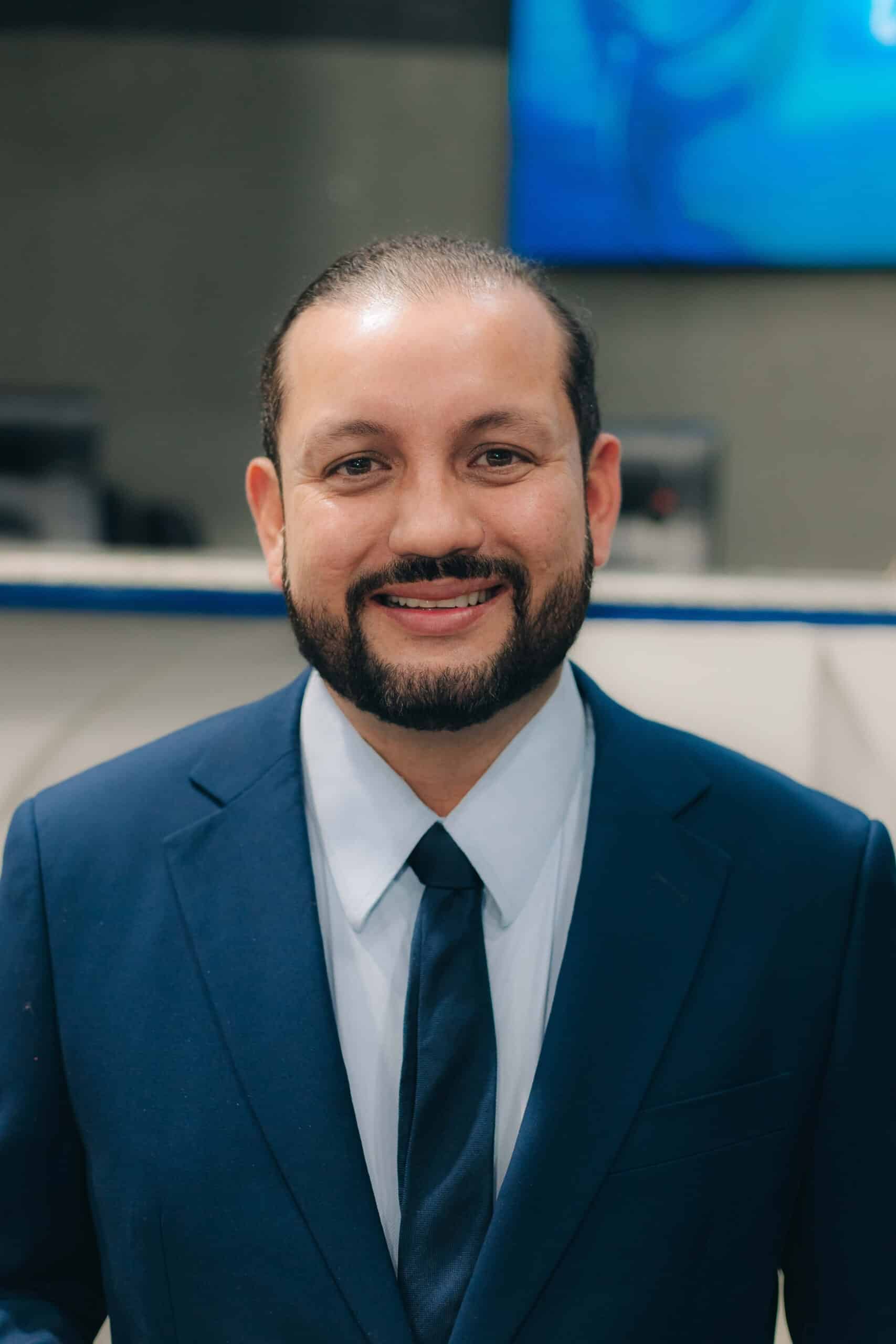 Dr. Anderson Contaifer - Médico Especialista em Clínica Médica